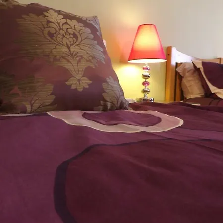 Helena Host Apartmán *